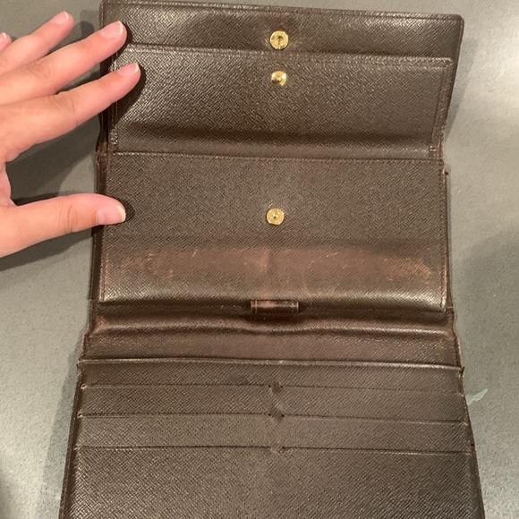 Louis Vuitton Damier Sarah Wallet Date Code TH1927 - Picture 6 of 10